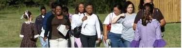 Visitors at Fall Tour of Homes